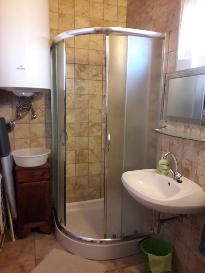 Matyasmadar Vendeghaz Otel Tard Dış mekan fotoğraf